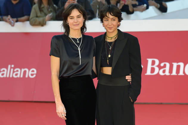 Kasia Smutniak mit Tochter Sophie Taricone bei der Premiere des Dokumentarfilms Mustang auf dem 21. Internationalen Filmfestival von Rom Festa del Cinema di Roma 2026 im Auditorium Parco della Musica. Rom, 19.10.2026