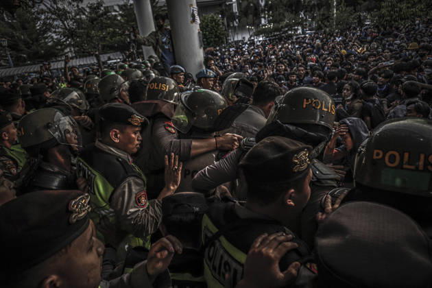 October 20, 2026, Yogyakarta, Special Region Of Yogyakarta, Indonesia: Special Region of Yogyakarta, October 20, 2026. A crowd comprising members of a community and student alliance staged a protest in front of the Special Region of Yogyakarta Regional PeopleÃ¢â‚¬â ¢s Representative Council (DPRD) building. During the protest, the demonstrators made several demands, including that forest and land fires and floods be declared national disasters; that strict action be taken against the corporations involved; and that the cost of education and healthcare be reduced and access to these services be made more equitable. Yogyakarta Indonesia  - ZUMAf198 20261020_zip_f198_006 Copyright: xMuhammadxFebriansyahx