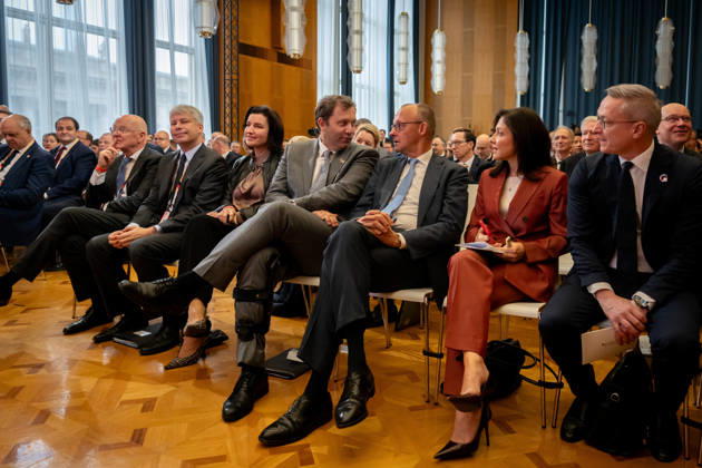 Invest in Germany Summit, Berlin, ESMT Invest in Germany Summit, Berlin, ESMT, Friedrich Merz, Bundeskanzler Katherina Reiche, Bundeswirtschaftsministerin Lars Klingbeil, Bundesfinanzminister Steffen Bilger, Bundesverkehrsminister Dorothee Bär, Bundesforschungsministerin Karsten Wildberger, Bundesdigitalminister Martin Blessing, Sonderbeauftragter für Investitionen Berlin Berlin GER