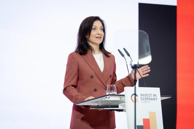 Invest in Germany Summit, Berlin, ESMT Invest in Germany Summit, Berlin, ESMT, Katherina Reiche, Bundeswirtschaftsministerin Berlin Berlin GER