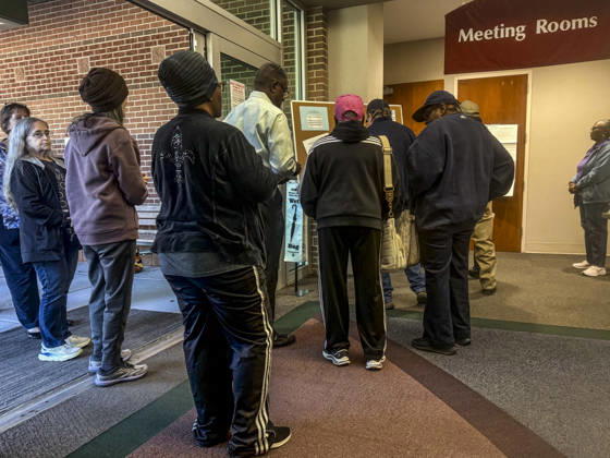 October 20, 2026, Shreveport, Louisiana, USA: Early vote begins in Louisiana. Voters are casting their ballots in a highly watched Senate race and in redrawn congressional districts due to the U.S. Supreme CourtÕs Louisiana v. Callais decision, which struck down the stateÕs Congressional map that had created a second majority-Black district. Shreveport USA - ZUMAd155 20261020_znp_d155_023 Copyright: xSuexDorfmanx