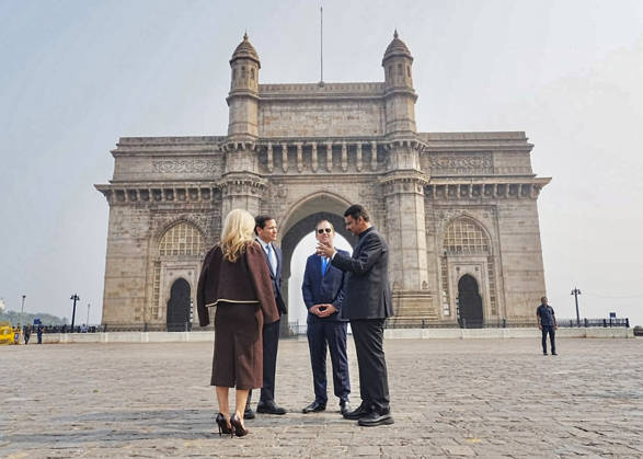 RECORD DATE NOT STATED CM Devendra Fadnavis hosts Marco Rubio, his wife, Jeanette Dousdebes Rubio, and Sergio Gor at the Gateway of India Mumbai, Oct 20 (ANI): Maharashtra Chief Minister Devendra Fadnavis interacts with U.S. Secretary of State Marco Rubio, his wife, Jeanette Dousdebes Rubio and U.S. Ambassador to India Sergio Gor at the Gateway of India, in Mumbai on Tuesday. (@Dev_Fadnavis X ANI Photo) Mumbai Maharashtra India Copyright: xANIx ANI_20261020290