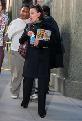 NEW YORK, NY - OCTOBER 20: Debi Mazar seen at ABC Studios on October 20, 2026 in New York City. Credit: Camara Porter New York City USA  - ZUMAa123 20261020_zaa_a123_072 Copyright: xAdMediax