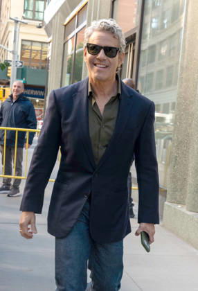 NEW YORK, NY - OCTOBER 20: Andy Cohen seen at ABC Studios on October 20, 2026 in New York City. Credit: Camara Porter New York City USA - ZUMAa123 20261020_zaa_a123_069 Copyright: xAdMediax