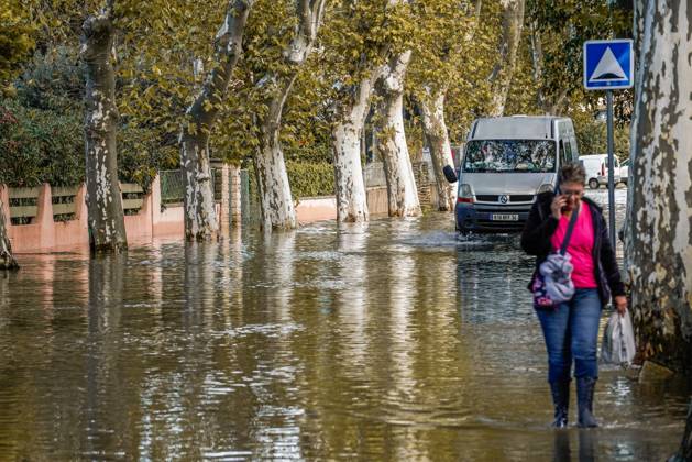 FLOODING IN THE GARD PHOTOPQR LE MIDI LIBRE MiKAEL ANISSET NIMES 10 21 2026 GARD OCTOBER 21, 2026 THE DAY AFTER THE FLOODING MEDITERRANEAN WEATHER EVENT SEVERE WEATHER IN CAILAR STILL FLOODED Nîmes, France, October 21, 2026 Flooding following heavy rainfall has affected several areas of the city after the Vistre River overflowed its banks NIMES GARD France  Copyright: xPHOTOPQR LExMIDIxLIBRE MAXPPPxMiKAELxANISSETx 20261021MDL8840 20261021MDL8840