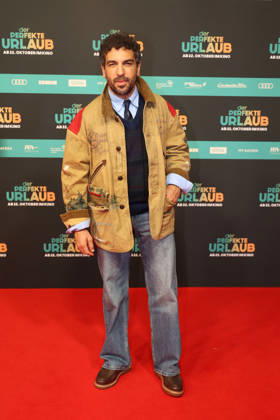 Elyas M Barek during the premiere of Der perfekte Urlaub at Cinedom on October 21, 2026 in Cologne, Germany The premiere of Der perfekte Urlaub in Cologne, Germany