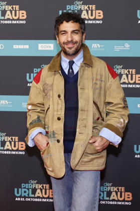 Schauspieler Elyas M Barek bei der NRW-Premiere des Kinofilms Der perfekte Urlaub im Cinedom. Köln, 21.10.2026 NRW Deutschland Copyright: xChristophxHardtx