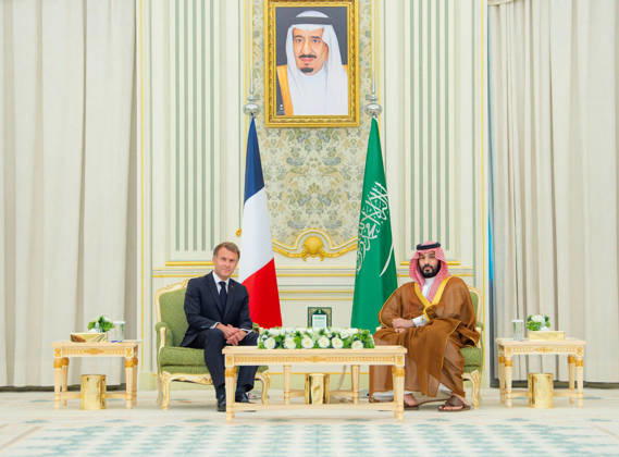 Saudi Crown Prince and French President Hold Bilateral Talks in Riyadh Saudi Crown Prince Mohammed bin Salman and French President Emmanuel Macron hold official talks in Riyadh, Saudi Arabia, on October 21, 2026, to review longstanding strategic relations between the two countries and discuss ways to strengthen bilateral cooperation across various sectors. The two leaders also exchange views on regional and international developments and discuss coordinating joint efforts to support international security and stability. Photo by Saudi Press Agency apaimages Khan Yunis Gaza Strip Saudi Arabia 211026_Saudi_SPO_00(3) Copyright: xapaimagesxSaudixPressxAgencyx xapaimagesx