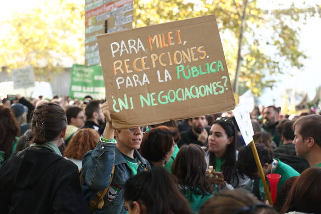 Rally at the Madrid Assembly in Support of the Indefinite Education Strike Several people hold a banner reading For Milei, receptions; for public education, no negotiations? during a rally for public education in front of the Madrid Assembly on October 22, 2026, in Madrid, Spain. Public school teachers in the Community of Madrid began an indefinite strike on October 14 to demand more resources and better working conditions, called by the unions CCOO, CGT, CNT, Solidaridad Obrera, STEM, and UGT, as well as by the teachers’ platforms Dignified Special Education, Fewer Class Periods, and We Want Vocational Training. Among their main demands are the restoration of a maximum of 17 weekly class periods in secondary education and vocation Copyright: xEduardoxParrax 7861269