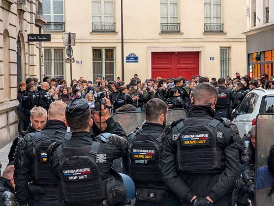 Students stage sit-in protest at Sciences Po Paris PARIS, FRANCE - OCTOBER 22: French gendarmerie officers form a security cordon as students stage a protest at Sciences Po Paris in Paris, France, on October 22, 2026. Officers holding riot shields face a crowd of protesters gathered on a street near the institution. Luc Auffret Anadolu Paris France. Editorial use only. Please get in touch for any other usage.  Copyright: x2026xAnadoluxLucxAuffretx