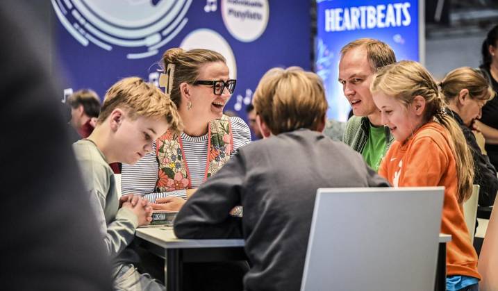 Erster Tag der Spielemesse Essen. Die SPIEL Essen findet vom 22. bis 25. Oktober 2026 auf dem Gelände der Messe Essen statt ** NUR FÜR REDAKTIONELLE ZWECKE ** EDITORIAL USE ONLY **<p>Spielen Cascadia Bergseen am Donnerstag, dem 10 22 2026. Erster Tag der Spielemesse Essen. Die SPIEL Essen findet vom 22. bis 25. Oktober 2026 auf dem Gelände der Messe Essen statt Deutschland NRW Essen Copyright: KerstinxKokoska