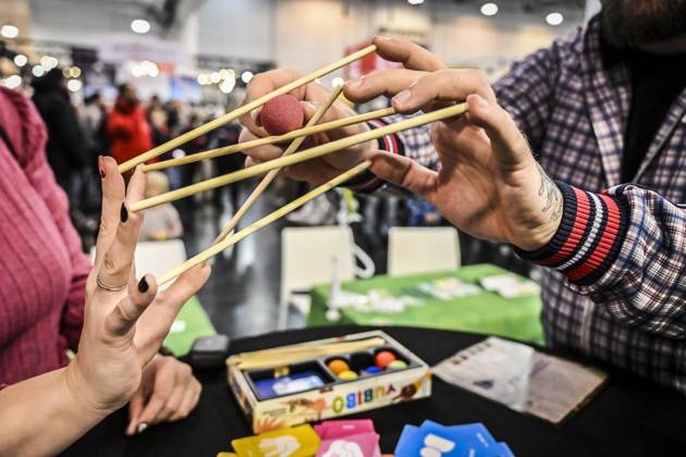 Erster Tag der Spielemesse Essen. Die SPIEL Essen findet vom 22. bis 25. Oktober 2026 auf dem Gelände der Messe Essen statt ** NUR FÜR REDAKTIONELLE ZWECKE ** EDITORIAL USE ONLY **<p>Das Geschicklichkeitsspiel Yubibo am Donnerstag, dem 10 22 2026. Erster Tag der Spielemesse Essen. Die SPIEL Essen findet vom 22. bis 25. Oktober 2026 auf dem Gelände der Messe Essen statt Deutschland NRW Essen Copyright: KerstinxKokoska