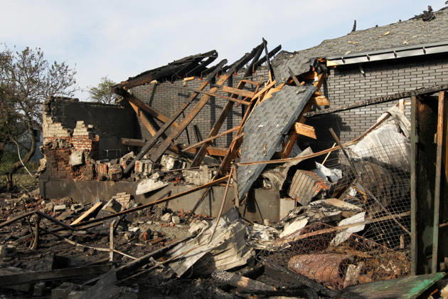 A house is damaged by a Russian attack, Dnipro, Ukraine, October 22, 2026. According to city head Borys Filatov, 11 private houses were damaged in the strike on Thursday morning, and one home burned down completely. (Photo by Mykola Miakshykov Ukrinform) Russian army attacks residential area in Dnipro  Copyright: xMykolaxMiakshykovx