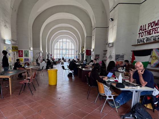 October 22, 2026, Naples, Italy: NAPLES, ITALY OCTOBER 22, 2026: Students of the Collettivo autorganizzato universitario (CAU, the Self-Organised University Collective), together with Ecologia Politica Napoli (Ecopol), are occupying the Porta di Massa site of the University of Naples Federico II, which they took over on October 21. Francesco, a spokesperson for the collective, said: We are occupying our site against high rents, against the cost of living and for a right to study that is truly possible for everyone. A banner at the entrance presents the occupation as a step towards the October 30 general strike. The occupation came as the university announced that, from October 22 and until further notice, ordinary teaching would mov - ZUMAq101 20261022_zna_q101_105 Copyright: xAlessiaxCoccax