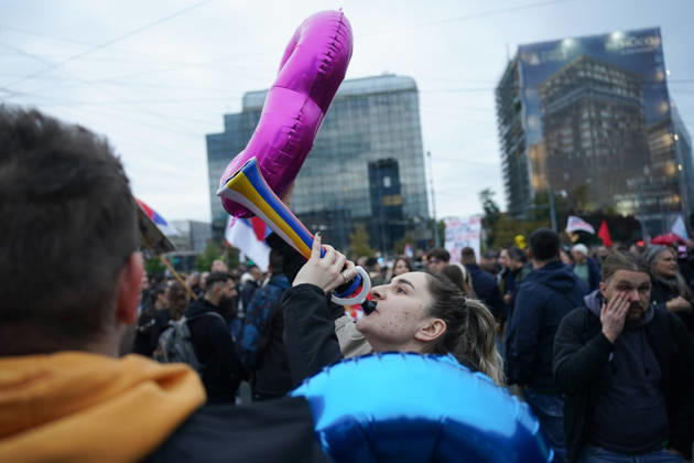 October 22, 2026, Belgrade, Central Serbia, Serbia: 20261022, Belgrade, Serbia - Supporters and members of the student protest movement ( Student List - Students Are Winning ) gather at Slavija Square for a massive final pre-election rally ahead of the upcoming parliamentary elections. Walkers and student columns from multiple cities across Serbia converged on the capital after days of marching, rallying under the slogan Victory Calls to mobilize voters before the electoral silence begins. Belgrade Serbia - ZUMAd223 20261022_zip_d223_011 Copyright: xMarkoxDimicx