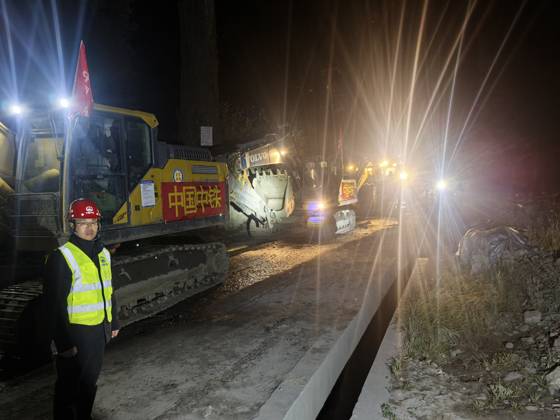 (261023) -- NAGQU, Oct. 23, 2026 -- Rescuers arrive in Baqen County of Nagqu City in southwest China s Xizang Autonomous Region on Oct. 23, 2026. Sixteen people were killed and 32 others injured after a 7.0-magnitude earthquake struck Baqen County of Nagqu City in southwest China s Xizang Autonomous Region at 10:33 p.m. Thursday (Beijing Time), according to the city s emergency management bureau. As of 2:25 a.m. Friday, 11 of the injured were in serious condition while 21 sustained minor injuries. Over 300 houses collapsed. The damage caused by the quake is being further evaluated, and disaster relief work is underway. More than 300 police officers have been dispatched to the epicenter for relief work while the regional fire and re 