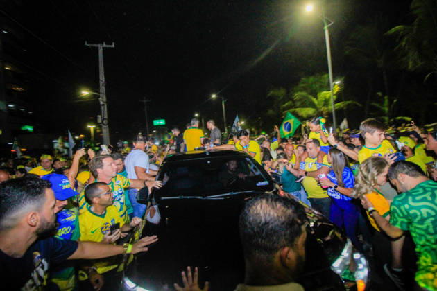 MACEIó, AL - 22.10.2026: ALFREDO GASPAR NO BLOCO DO 22 EM MACEIó - Vice-presidential candidate Alfredo Gaspar (PL) participated on Thursday night (22) in the 22 block in Maceió which drew a crowd to the beaches of Jatiúca and Ponta Verde x3037033x  GUIDOxJR.