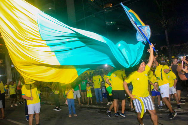 MACEIó, AL - 22.10.2026: ALFREDO GASPAR NO BLOCO DO 22 EM MACEIó - Vice-presidential candidate Alfredo Gaspar (PL) participated on Thursday night (22) in the 22 block in Maceió which drew a crowd to the beaches of Jatiúca and Ponta Verde x3037052x  GUIDOxJR.