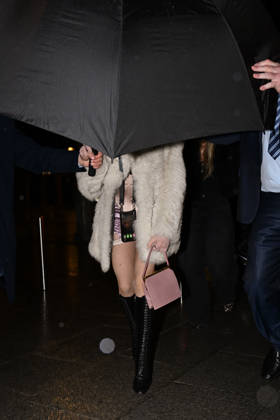 Exclusive: Madonna leaves a party at the Bus Palladium and returns to her hotel in Paris on October 23, 2026 Gédéon Taieb Bestimage Exclusive No web in Switzerland and Belgium Madonna leaves an evening at the Bus Palladium and returns to her hotel in Paris on October 23, 2026 Paris, France  Copyright: xGedeonxTaiebx xBestimagexGedeonxTaiebx xBestimagex