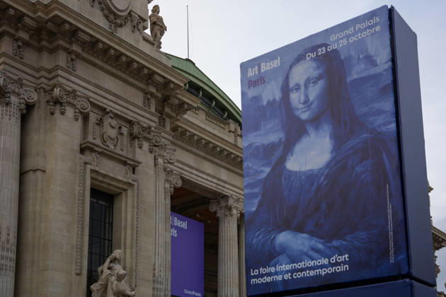 Art Basel Fair to Close Earlier than Scheduled - Paris Art Basel fair, held at Grand Palais, will close before scheduled time, because of demonstrations in Paris and after calls online to attack it and demonstrate inside, as seen in Paris, France on October 22, 2026. Photo by Ammar Abd Rabbo ABACAPRESS.COM Paris Ile-de-France France  Copyright: xAbdxRabboxAmmar ABACAx