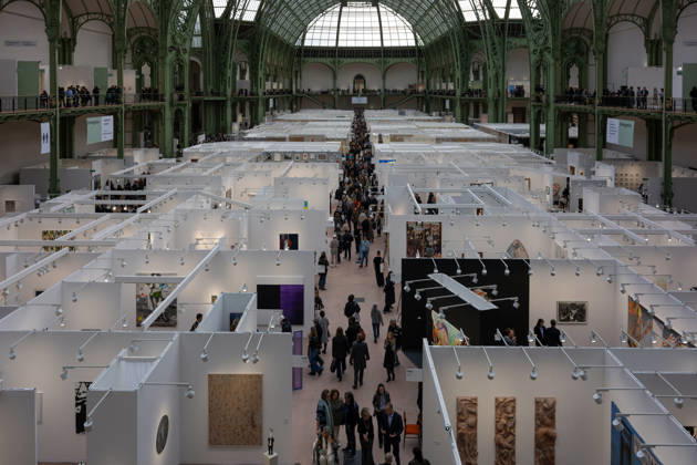 Art Basel Fair to Close Earlier than Scheduled - Paris Art Basel fair, held at Grand Palais, will close before scheduled time, because of demonstrations in Paris and after calls online to attack it and demonstrate inside, as seen in Paris, France on October 22, 2026. Photo by Ammar Abd Rabbo ABACAPRESS.COM Paris Ile-de-France France  Copyright: xAbdxRabboxAmmar ABACAx