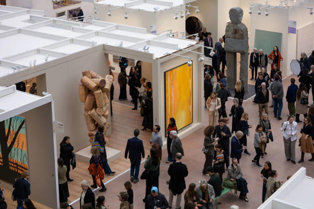 Art Basel Fair to Close Earlier than Scheduled - Paris Art Basel fair, held at Grand Palais, will close before scheduled time, because of demonstrations in Paris and after calls online to attack it and demonstrate inside, as seen in Paris, France on October 22, 2026. Photo by Ammar Abd Rabbo ABACAPRESS.COM Paris Ile-de-France France  Copyright: xAbdxRabboxAmmar ABACAx