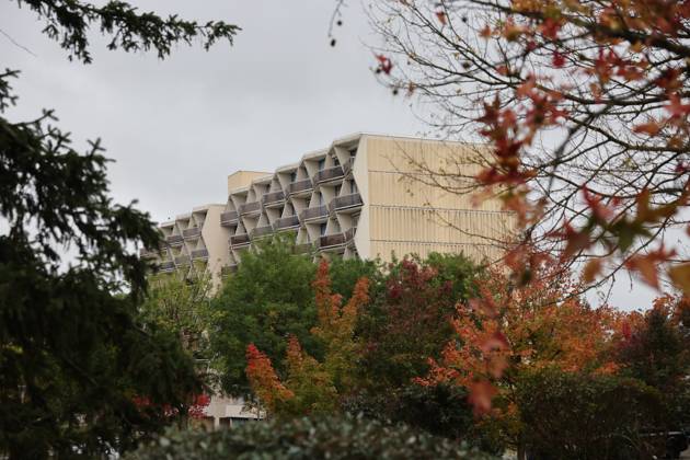 SHOOTER IN TRAPPES PHOTO: QR LE PARISIEN Le Parisien Arnaud Journois Plaisir October 23, 2026 Trappes, Yvelines, on October 23, 2026 Shooting in Trappes at the building where the suspect lives in Plaisir, 78 Photo: Le ParisArnaud Journois One person was killed and four others were seriously wounded when shots were fired from a vehicle in a Parisian suburb on October 23, 2026, in Plaisir, 78, France  Copyright: xPHOTOPQR LExPARISIEN MAXPPPxLexParisienx xArnaudxJournoisx 20261023LPA4048 20261023LPA4048