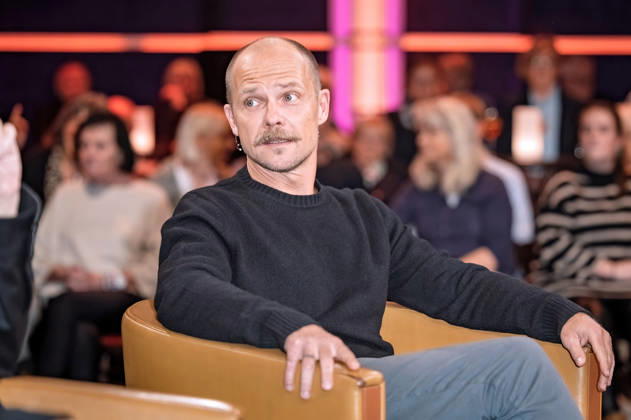 MDR - Riverboat. Schauspieler Matthias Koeberlin anläßlich der Aufzeichnung der MDR - Talkshow Riverboat am 23.10.2026 in der Mediacity Leipzig. 20261023SFL0046