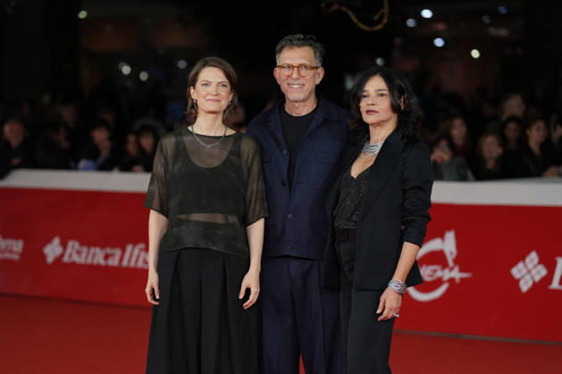 21st Rome Film Fest - Nina Roza Red Carpet Geneviève Dulude-Decelles, Chiara Caselli and Galin Stoev attend the red carpet premiere of the film NINA ROZA during the 21st Rome Film Fest in Rome, Italy on October 23, 2026. Photo by Andrea Bracaglia ABACAPRESS.COM Rome Italy Italy  Copyright: xBracagliaxAndrea ABACAx