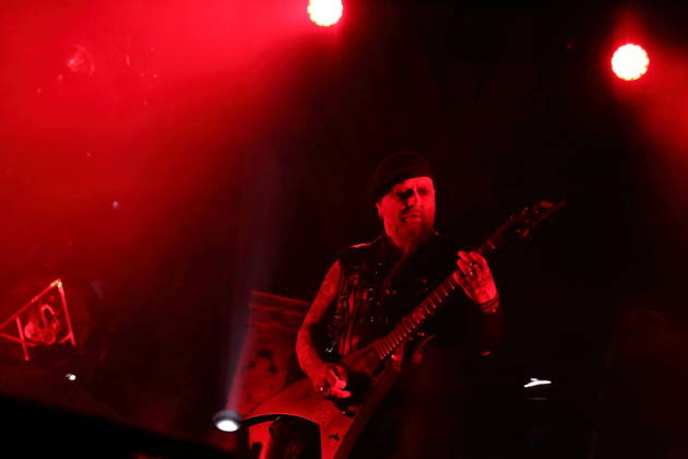 Sven Atle Erkekjetter Silenoz Kopperud von der Band Dimmu Borgir bei einem Konzert in der Columbiahalle in Berlin, 23. Oktober 2026. Behemoth & Dimmu Borgir Konzert Berlin