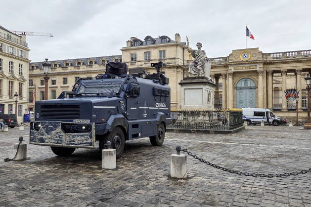 FRANCE, PARIS - OCTOBER 24, 2026: A riot police vehicle is seen at the National Assembly building. Security measures have been tightened in the French capital as mass protests involving trade unions and university students are expected. Dmitry Orlov TASS  99860451