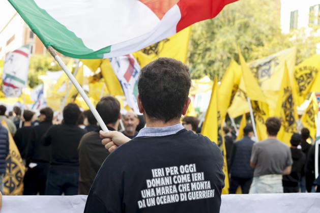 Students protest in Rome ROME, ITALY - OCTOBER 24: Members of Azione Studentesca (Student Action), a far-right student movement, take part in a demonstration in Rome, Italy, on October 24, 2026. Riccardo De Luca Anadolu Rome Italy. Editorial use only. Please get in touch for any other usage.  Copyright: x2026xAnadoluxRiccardoxDexLucax