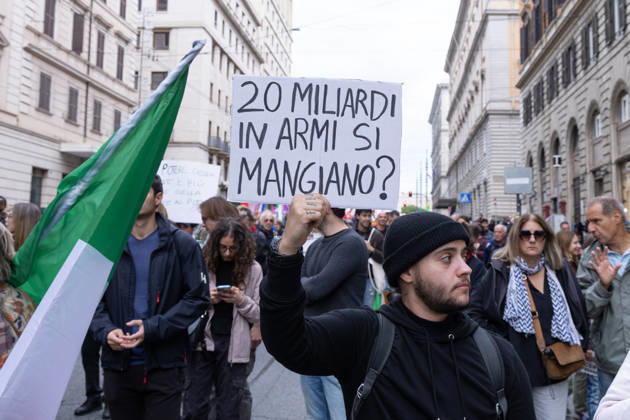 IPA90113085 - Italy Out of the War Rally in Rome  Copyright: xMatteoxNardonex xMatteoxNardonex IPA90113085