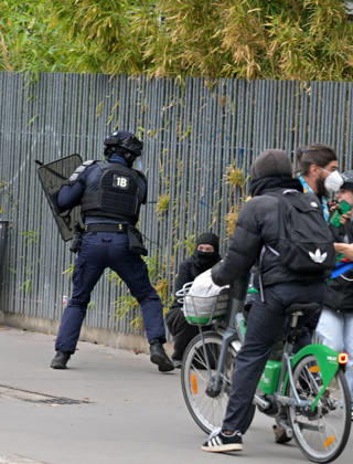 Clashes During The Yellow Vests Protest Act II - Lyon Clashes during the Yellow Vests Protest Act II In Lyon, France on 24 October 2026. Photo by ABACAPRESS.COM Lyon France  Copyright: xABACAx
