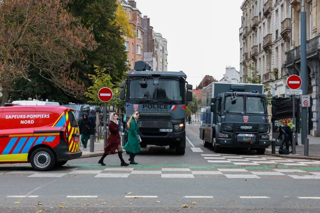 Protest, Act 2: PHOTOPQR, VOIX DU NORD, Thierry Thorel, Oct. 24, 2026 Lille, October 24, 2026 Protest in the streets of the capital of Flanders, Act 2 Photo by Thierry Thorel La Voix du Nord France Oct. 24, 2026 Another day of protests this Saturday, and amid fears of renewed violence and looting, restrictions on freedom of movement and assembly have multiplied, drawing sharp criticism from civil liberties groups Hauts-de-France France Copyright: xPHOTOPQR VOIXxDUxNORD MAXPPPxThierryxThorelx 20261024VDN7779 20261024VDN7779