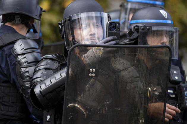 Demonstration and clashes between protesters and police in Strasbourg STRASBOURG, FRANCE - OCTOBER 24: Protesters clash with law enforcement officers during a demonstration in the city centre of Strasbourg, France on October 24, 2026. Police officers intervene to disperse groups of protesters as tear gas is deployed. Clashes, projectile throwing and property damage are reported in several streets. Barricades and burning vehicles reflect the tense situation surrounding the protest. Elyxandro Cegarra Anadolu Strasbourg France. Editorial use only. Please get in touch for any other usage.  Copyright: x2026xAnadoluxElyxandroxCegarrax