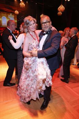 Leipziger Opernball 2026 Cheryl Shepard, Nikolaus Okonkwo erster Tanz, Leipziger Opernball 2026, Oper Leipzig, Datum: 24.10.2026 Copyright: xEventpress Kratschx