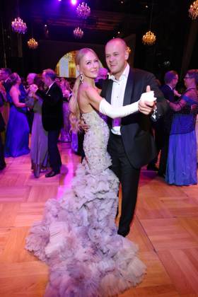 Leipziger Opernball 2026 Jenny Elvers, Paul Jolig erster Tanz, Leipziger Opernball 2026, Oper Leipzig, Datum: 24.10.2026 Copyright: xEventpress Kratschx