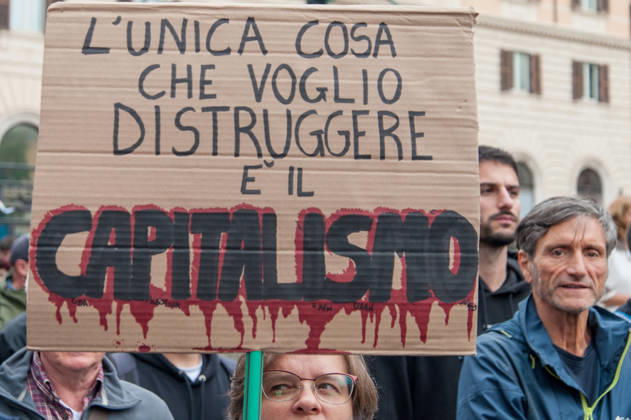 IPA90132228 - October 24, 2026: Demonstration in Rome organized by the October 17 Movement. P.S.: The photo may be used provided that the context in which it was taken is respected and that there is no intent to defame the individuals depicted.  Copyright: xStefanoxRonchinix xStefanoxxRonchinix IPA90132228