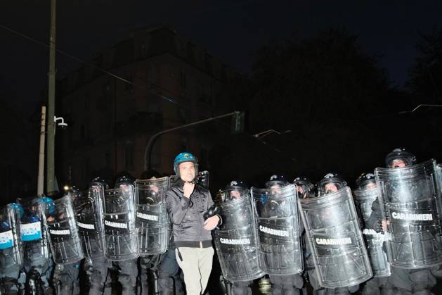 October 24, 2026, Turin, Italy: TURIN, ITALY - OCTOBER 24, 2026: Thousands of people took to the streets of Turin today to march against rearmament and the rising cost of living. The demonstration was met with a heavy police presence and several moments of tension, with clashes and tear gas along the route. Turin Italy - ZUMAq101 20261024_zna_q101_212 Copyright: xJulianxNelajx