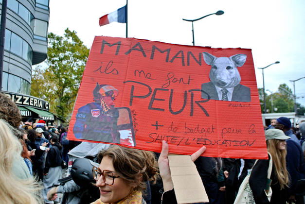 Yellow Vests Protest Act II - Paris Demonstration in favor of purchasing power, the protection of public services, and fiscal and social justice, as part of a nationwide call for mobilisation bringing together former members of the Yellow Vest movement, labor unions, high school and university students. in Paris on October 24, 2026. Photo by Karim Ait Adjedjou ABACAPRESS.COM Paris France  Copyright: xAitxAdjedjouxKarim ABACAx