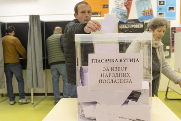 Serbia Parliamentary Election Voters cast their ballots at a polling station during early parliamentary election at Fifth Belgrade Gymnasium in Blegrade, Serbia on October 25, 2026. 6.45 million registered voters are eligible to elect the 250 members of the National Assembly amid a political crisis and ongoing student-led protests demanding greater accountability and action against corruption.  Stringer PIXSELL